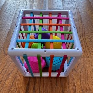 Fat Brain Toy Co. InnyBin